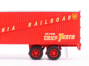 HO Scale Rapido #403013 PRR Pennsylvania 35' Integral-Post Van Trailer #C-525