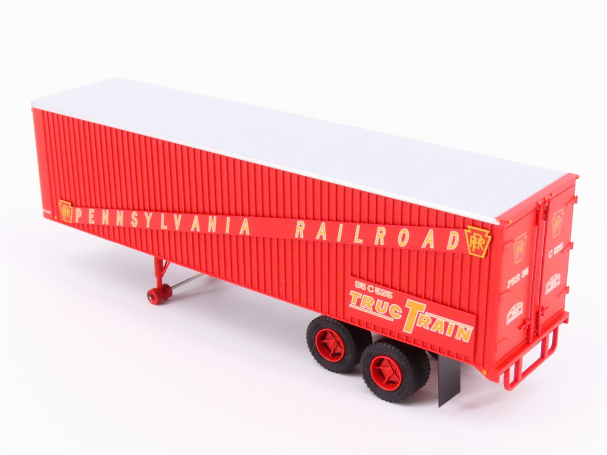 HO Scale Rapido #403013 PRR Pennsylvania 35&#39; Integral-Post Van Trailer #C-525