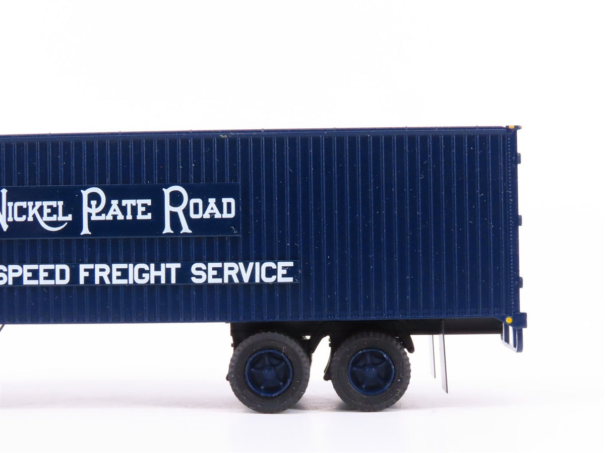 HO Rapido #403011 NKP Nickel Plate Road 35&#39; Integral-Post Van Trailer #T-262