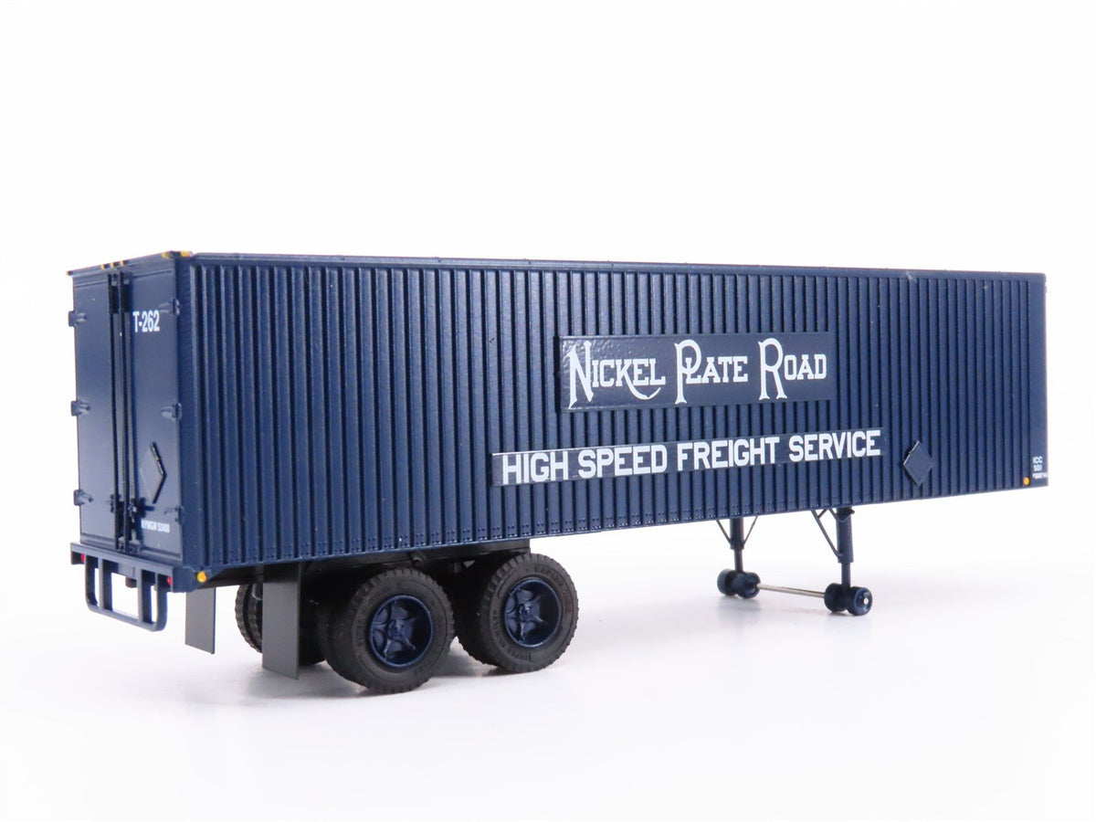 HO Rapido #403011 NKP Nickel Plate Road 35&#39; Integral-Post Van Trailer #T-262