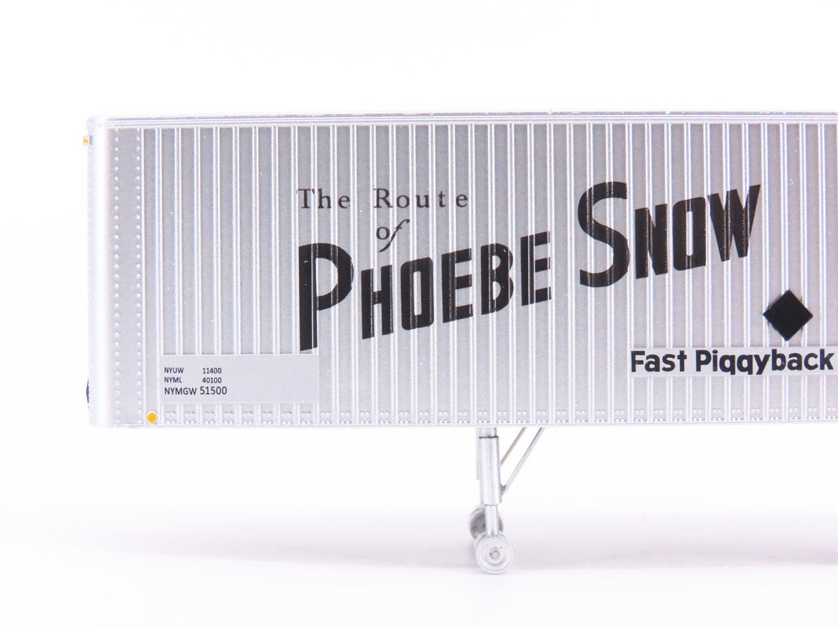 HO Scale Rapido #403006 DL&amp;W Phoebe Snow 35&#39; Integral-Post Van Trailer #559