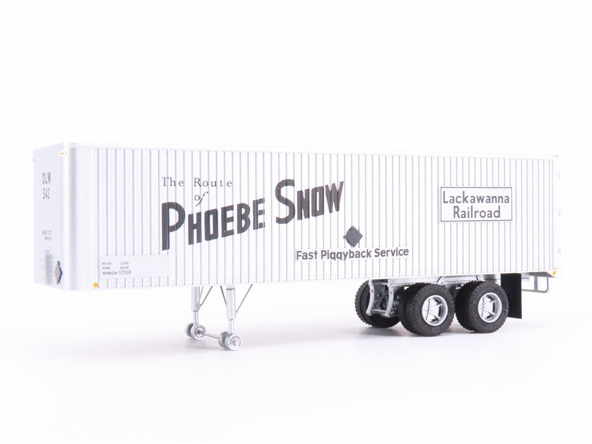 HO Scale Rapido #403004 DL&amp;W Phoebe Snow 35&#39; Integral-Post Van Trailer #542