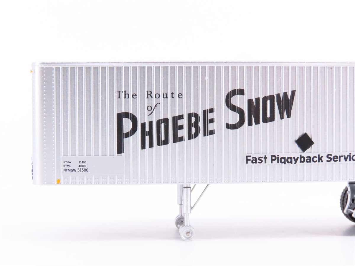 HO Scale Rapido #403005 DL&amp;W Phoebe Snow 35&#39; Integral-Post Van Trailer #550