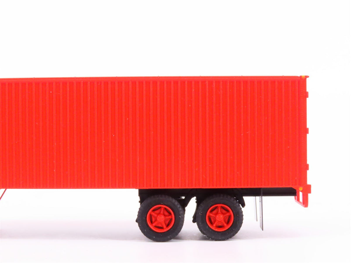 HO Scale Rapido #403008 NH New Haven 35&#39; Fruehauf Integral-Post Van Trailer #RT7