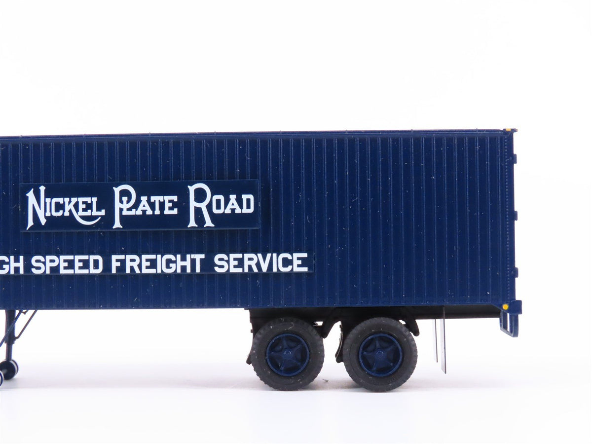 HO Rapido #403010 NKP Nickel Plate Road 35&#39; Integral-Post Van Trailer #T-250