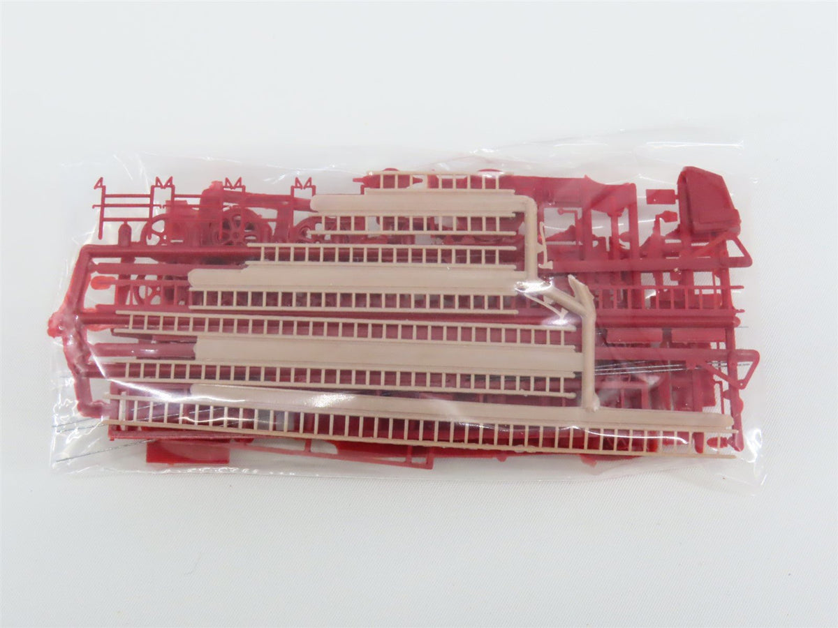 HO Jordan Highway Miniatures Kit #360-220 1923 Mack Aerial Ladder Fire Truck