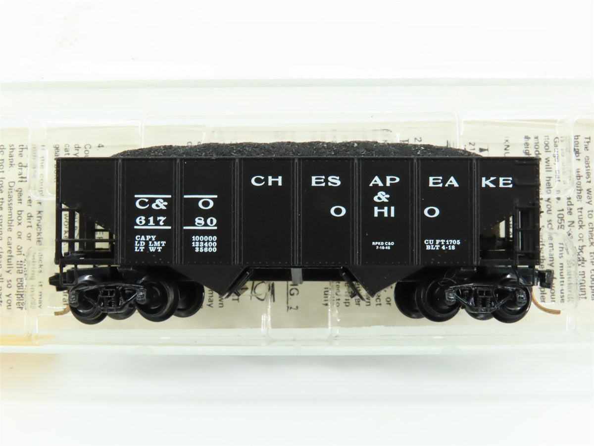 N Scale Kadee Micro-Trains MTL 56220 C&amp;O Chesapeake &amp; Ohio 2-Bay Hopper #61780