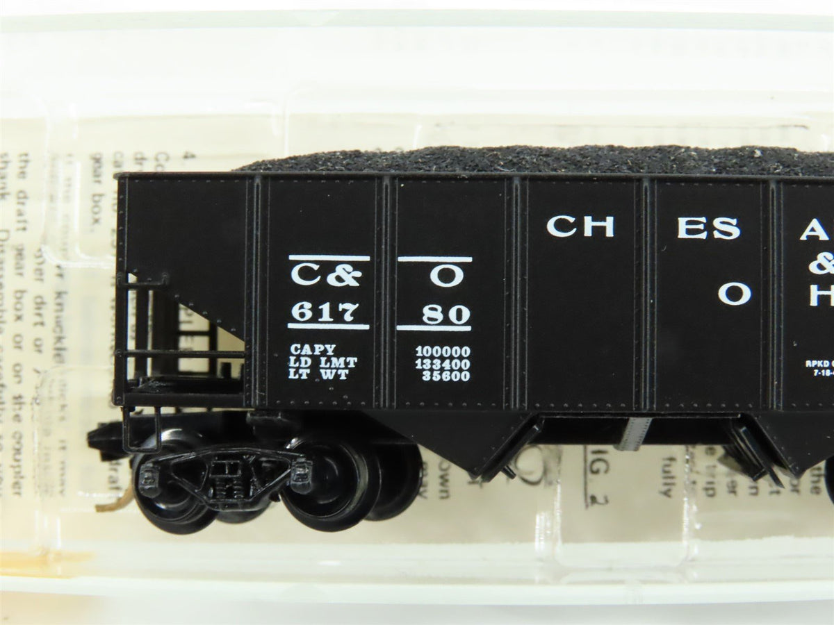 N Scale Kadee Micro-Trains MTL 56220 C&amp;O Chesapeake &amp; Ohio 2-Bay Hopper #61780