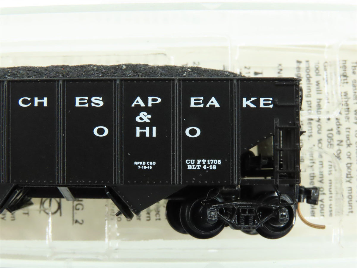 N Scale Kadee Micro-Trains MTL 56220 C&amp;O Chesapeake &amp; Ohio 2-Bay Hopper #61780