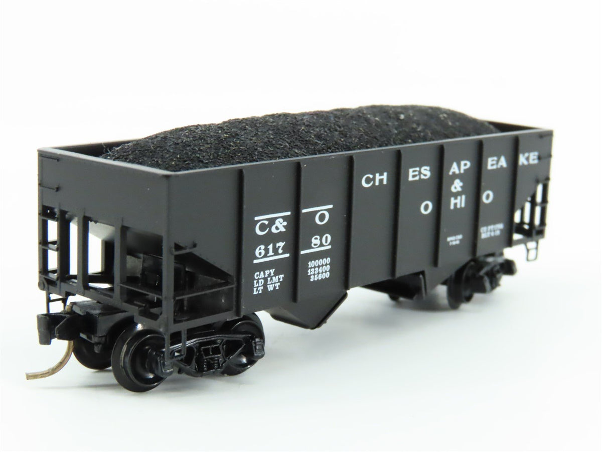 N Scale Kadee Micro-Trains MTL 56220 C&amp;O Chesapeake &amp; Ohio 2-Bay Hopper #61780