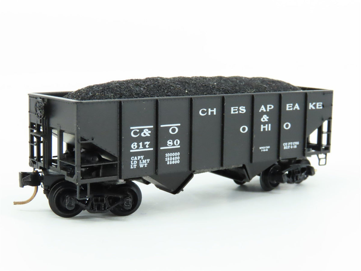 N Scale Kadee Micro-Trains MTL 56220 C&amp;O Chesapeake &amp; Ohio 2-Bay Hopper #61780