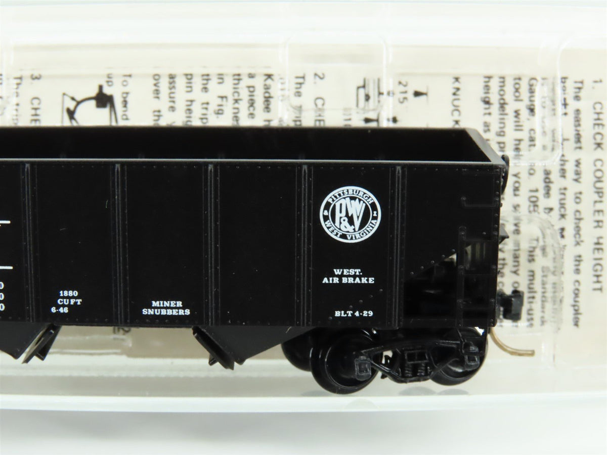 N Kadee Micro-Trains MTL 56210 P&amp;WV Pittsburgh &amp; West Virginia 2-Bay Hopper 2652