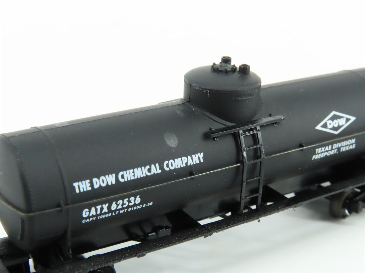 N Scale Kadee Micro-Trains MTL 65100 GATX Dow Chemical 39&#39; Tank Car #62536