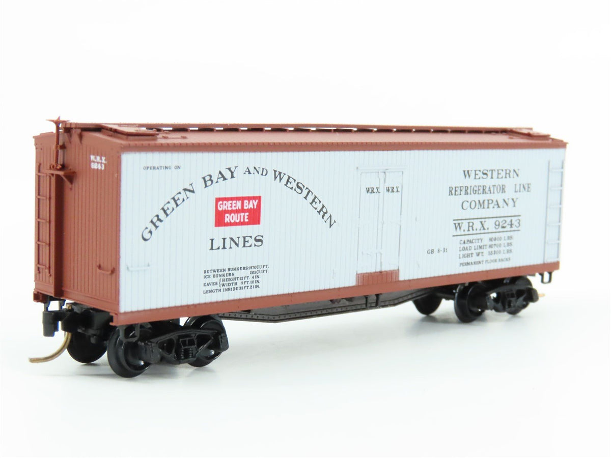 N Scale Kadee Micro-Trains MTL 49310 WRX Green Bay Route 40&#39; Wood Reefer #9243