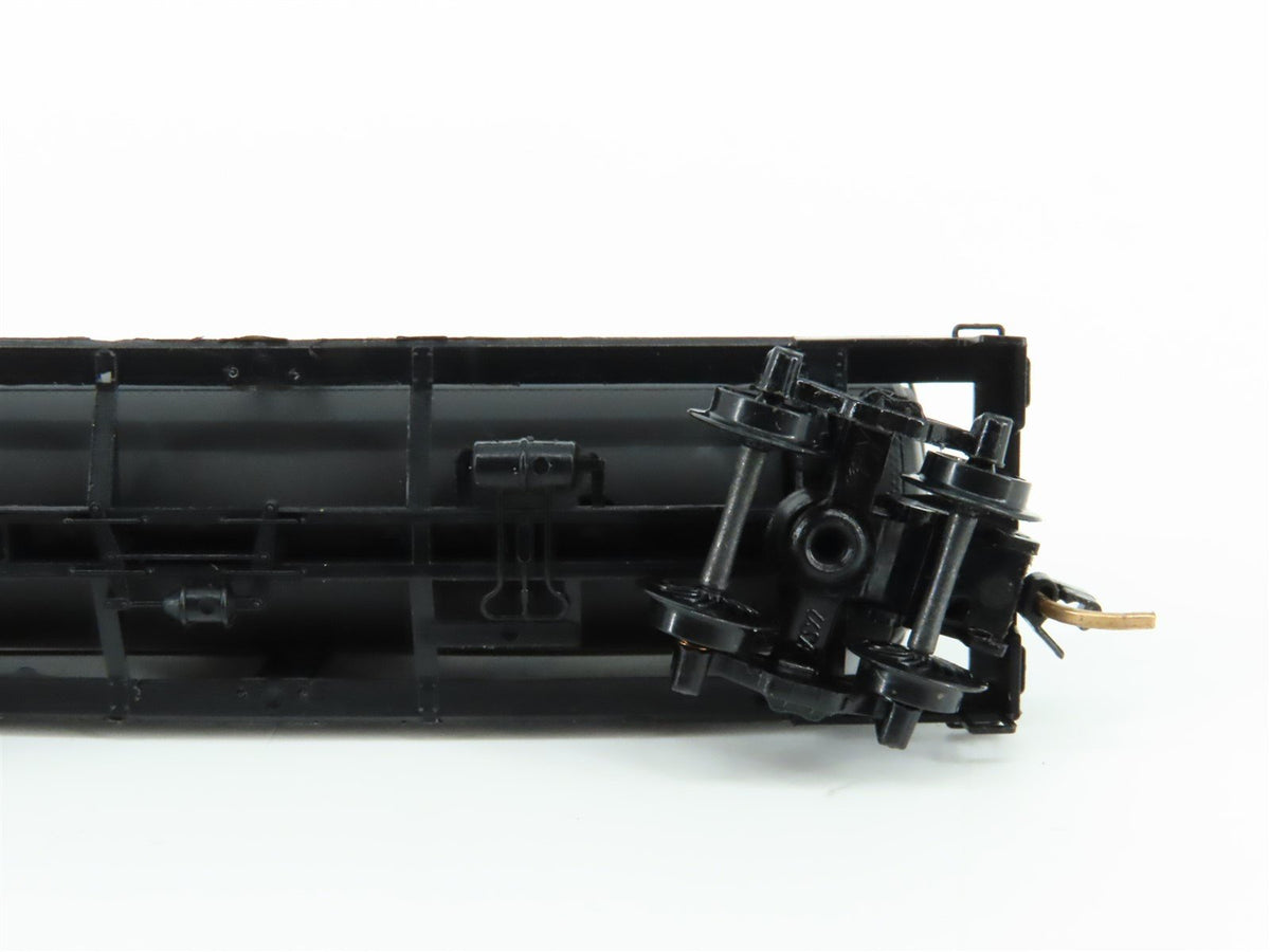 N Scale Kadee Micro-Trains MTL 65122 UTLX Union 39&#39; Single Dome Tank Car #73034