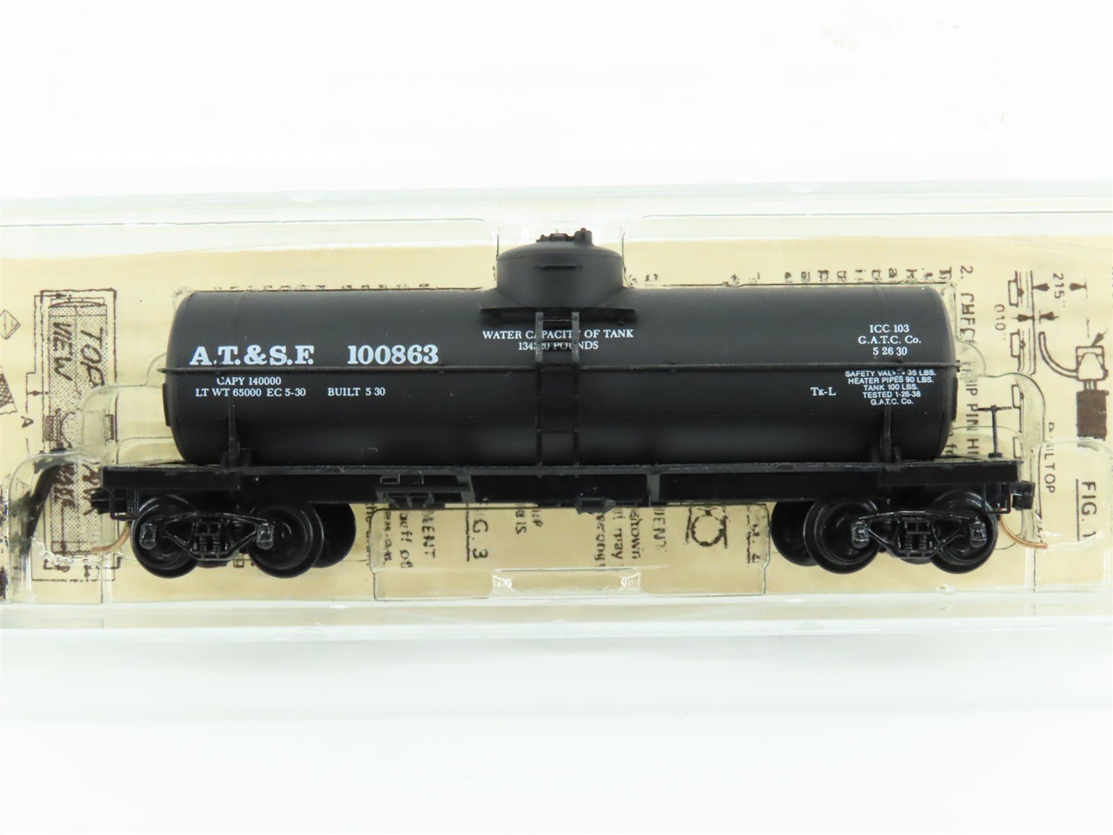 N Scale Kadee Micro-Trains MTL 65012 ATSF Santa Fe Railroad 39' Tank Car #100863