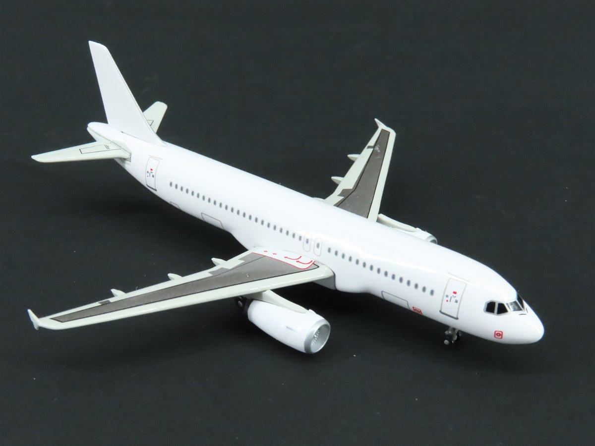 1:400 Dragon Wings 57002-03 Die-Cast All Whites Stripes Airbus A320 Airliner