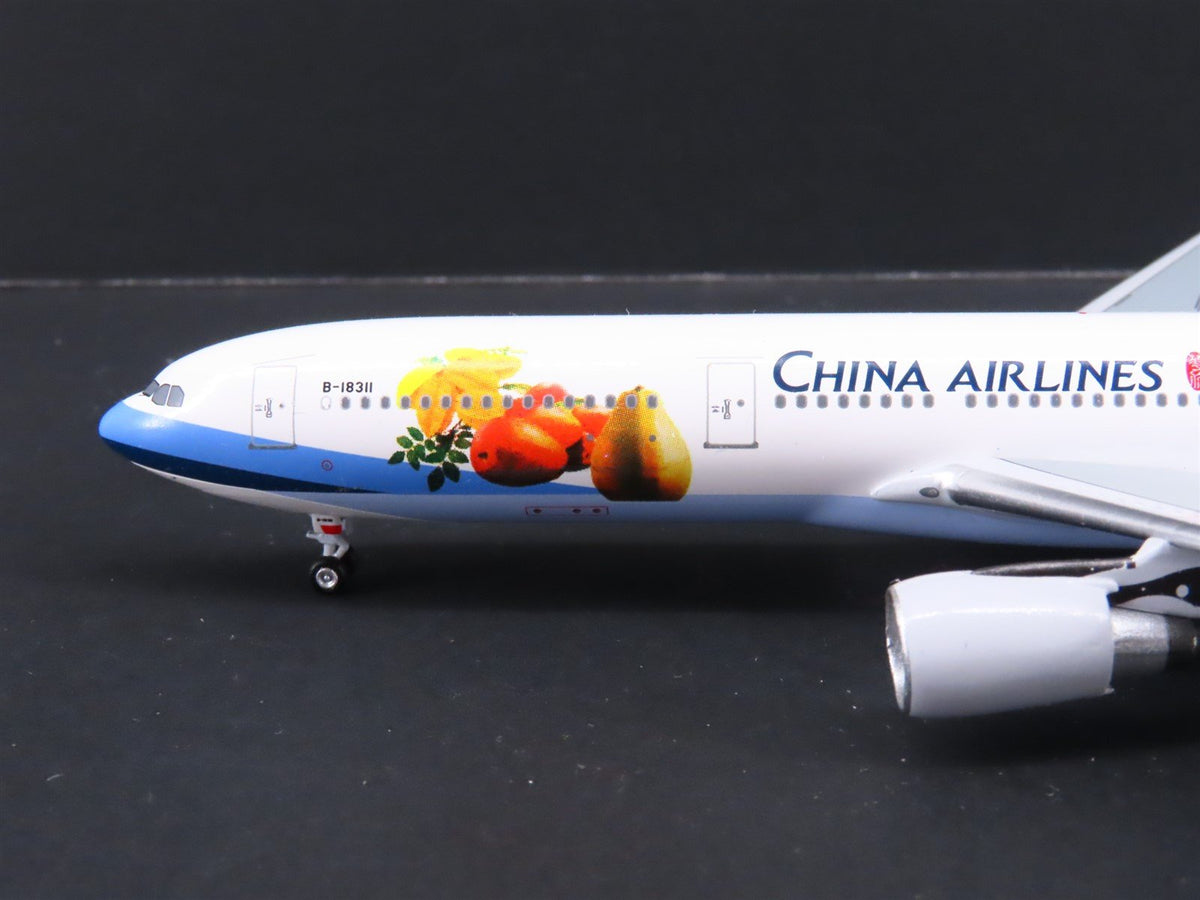 1:400 Scale Big-Bus Models Die-Cast China Airlines &quot;Sweet&quot; A330-302 Airliner