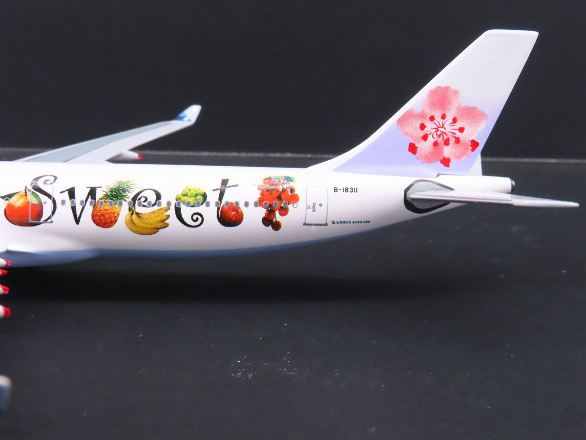 1:400 Scale Big-Bus Models Die-Cast China Airlines &quot;Sweet&quot; A330-302 Airliner