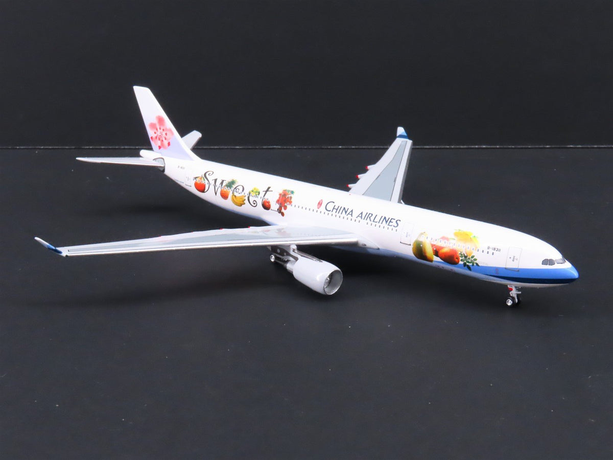1:400 Scale Big-Bus Models Die-Cast China Airlines &quot;Sweet&quot; A330-302 Airliner