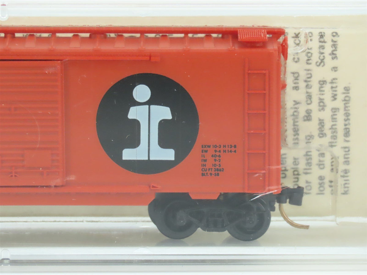 N Scale Kadee Micro-Trains MTL 23090 IC Illinois Central 40&#39; Box Car #136913