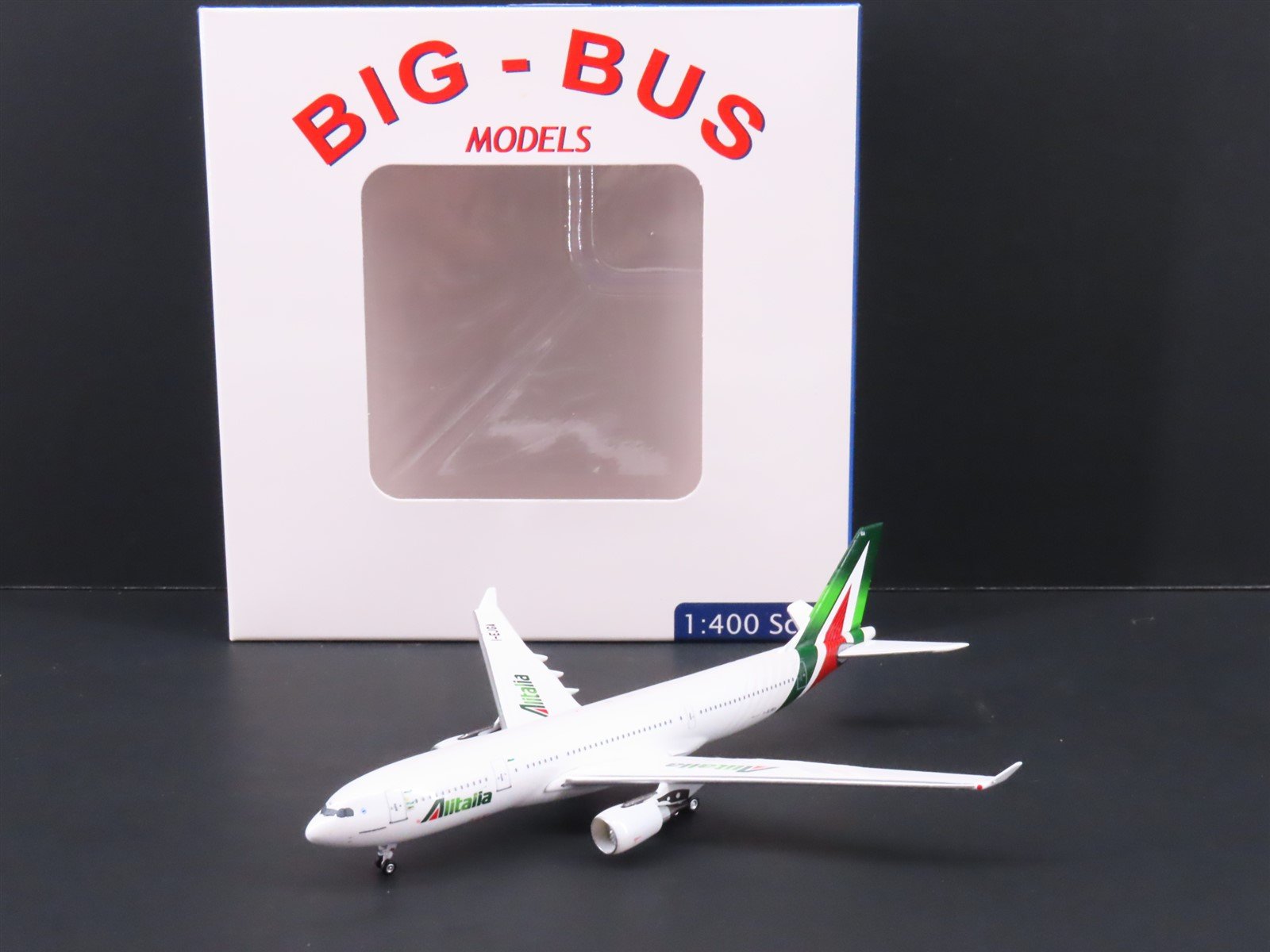 1:400 Scale Big-Bus Models Die-Cast Alitalia Airbus A330-202 Airliner