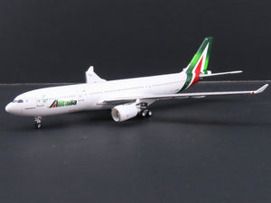 1:400 Scale Big-Bus Models Die-Cast Alitalia Airbus A330-202 Airliner
