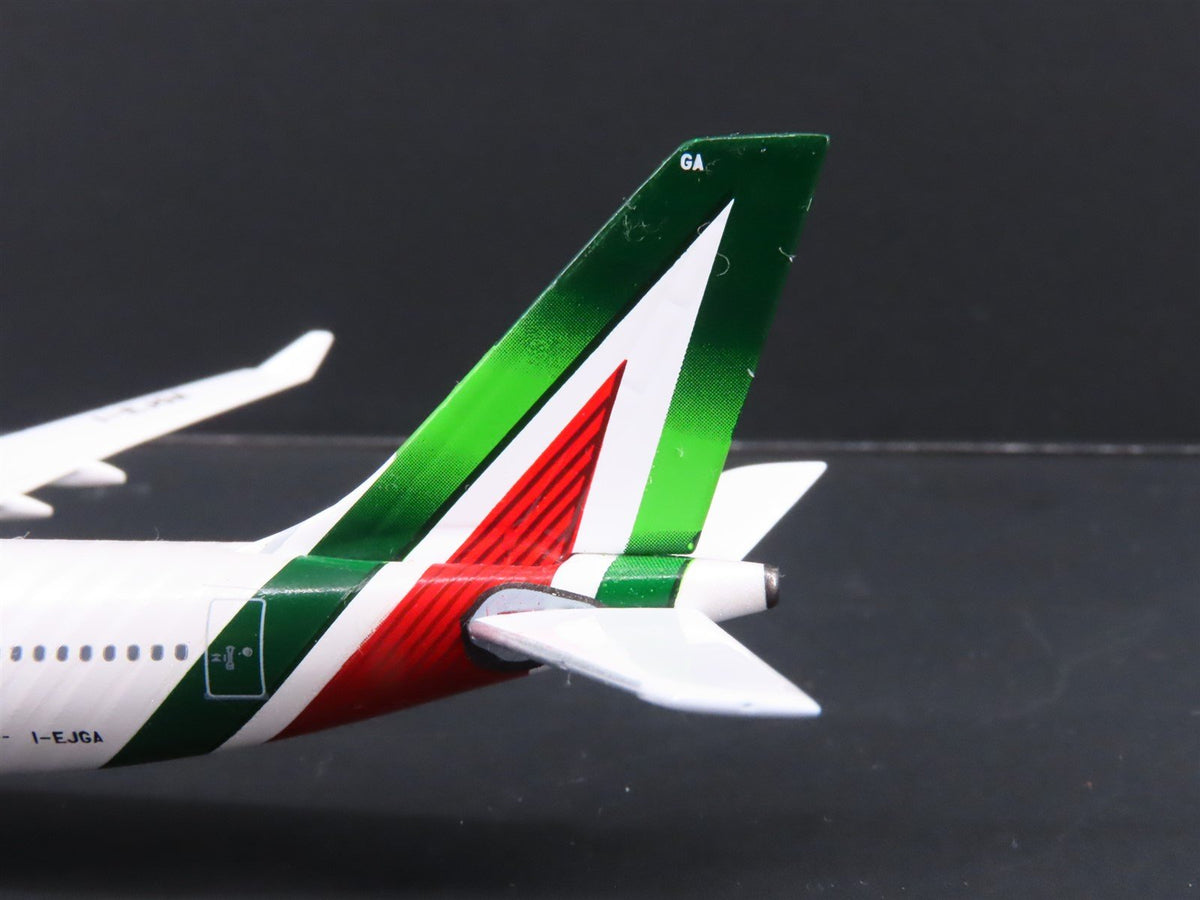 1:400 Scale Big-Bus Models Die-Cast Alitalia Airbus A330-202 Airliner
