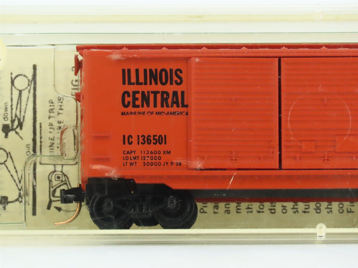 N Scale Kadee Micro-Trains MTL 23090 IC Illinois Central 40&#39; Box Car #136501