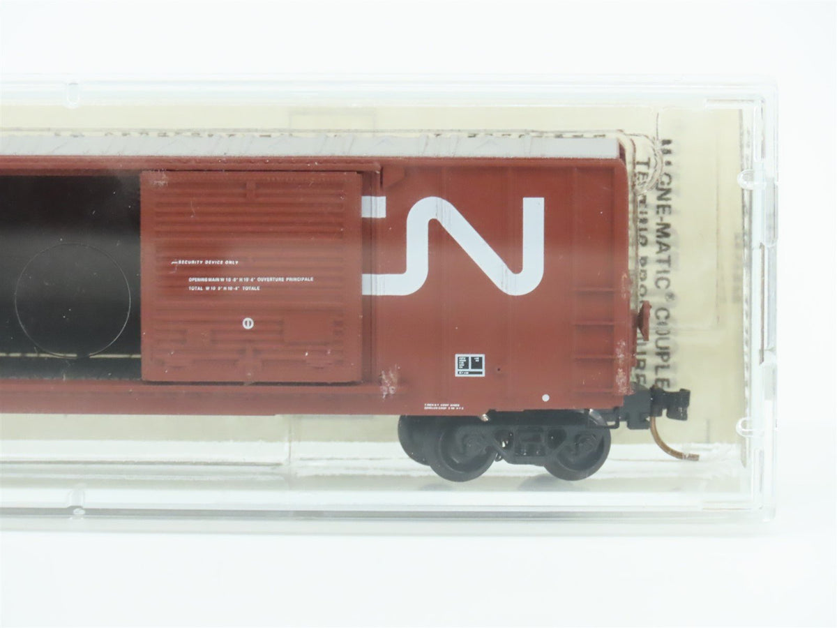 N Scale Kadee Micro-Trains MTL 26030 CNA Canadian National 50&#39; Box Car #553290