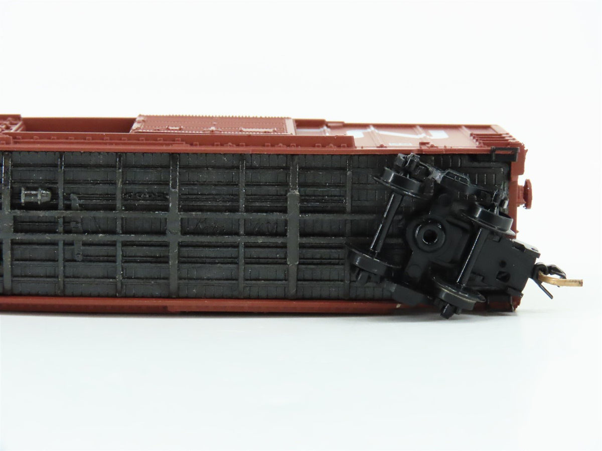 N Scale Kadee Micro-Trains MTL 26030 CNA Canadian National 50&#39; Box Car #553290