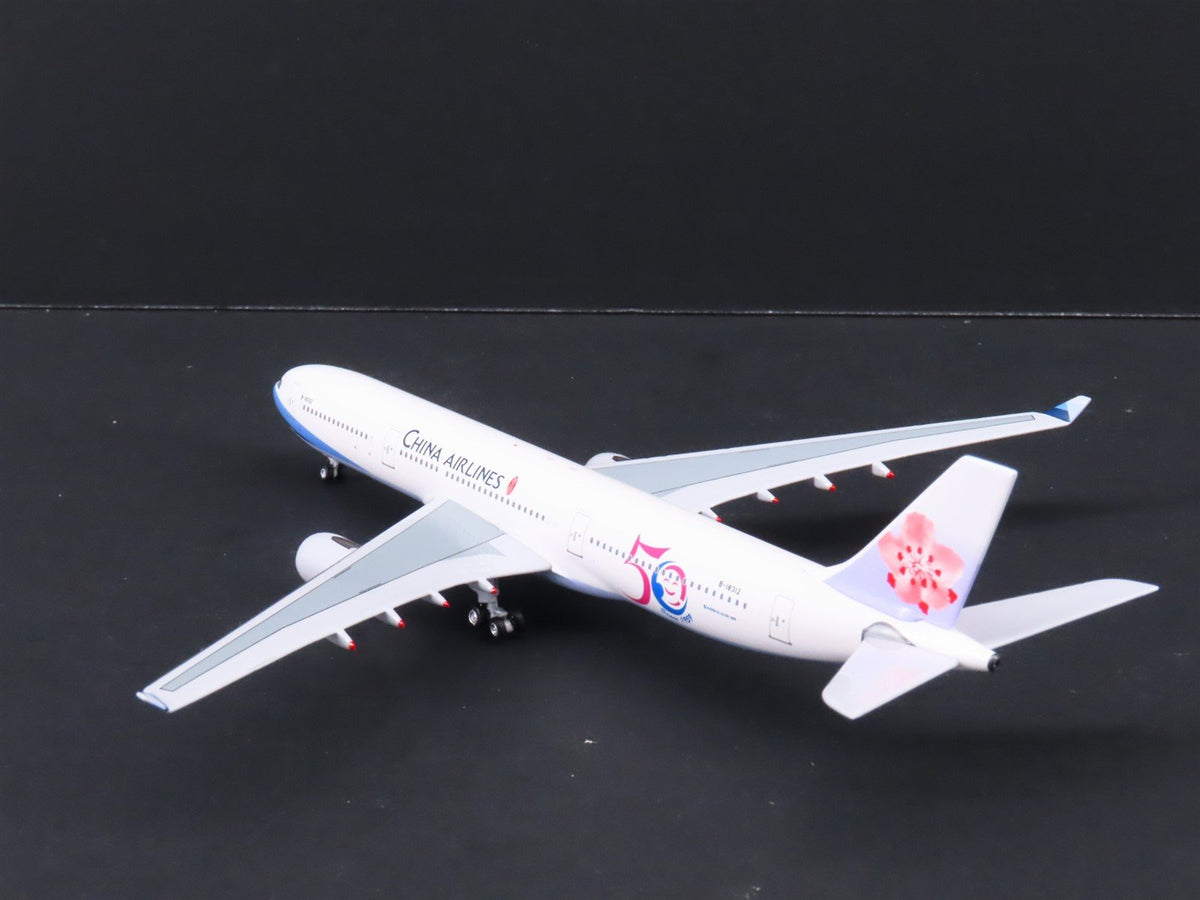 1:400 Scale Big-Bus Models Die-Cast China Airlines &quot;50&quot; Airbus A330-300