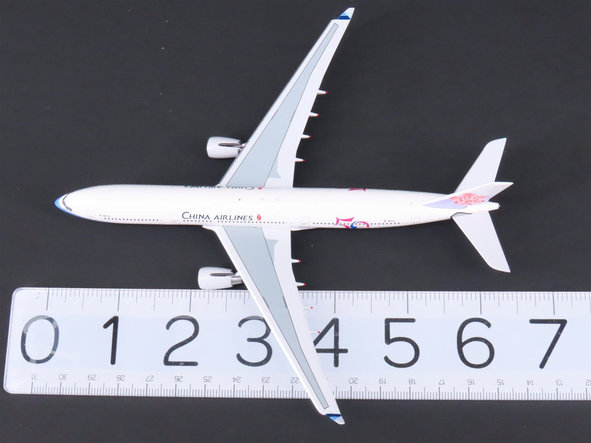 1:400 Scale Big-Bus Models Die-Cast China Airlines &quot;50&quot; Airbus A330-300