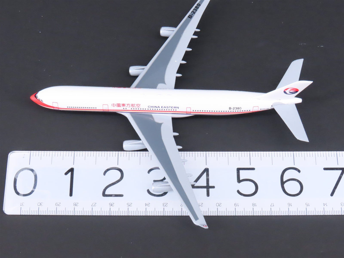 1:400 Dragon Wings 55005 Die-Cast China Eastern Airbus A340-313 Airliner wStand
