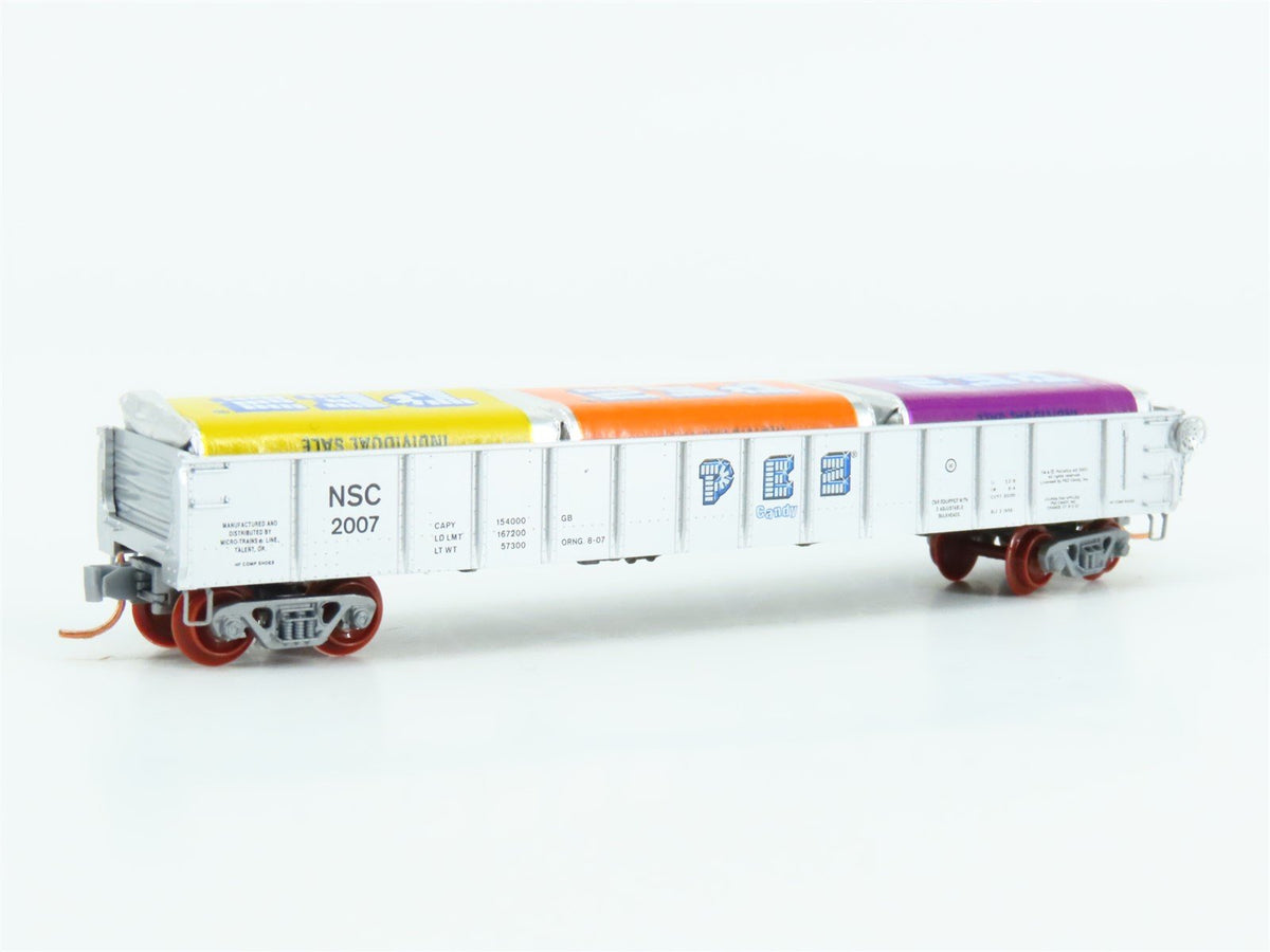 N Scale Micro-Trains MTL NSC 07-135 Pez Candy 50&#39; Gondola #2007 w/ Load