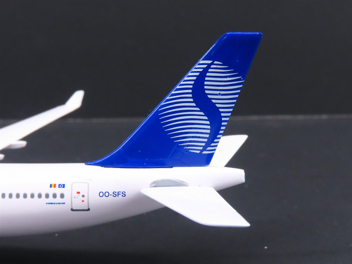 1:400 Scale Dragon Wings 55292 Die-Cast Sabena A330-223 Airliner wStand