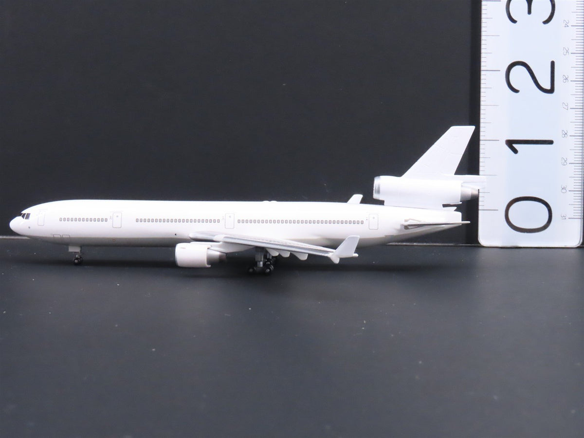 1:400 Dragon Wings 55269 Die-Cast World Air McDonnell Douglas MD-11 Airliner
