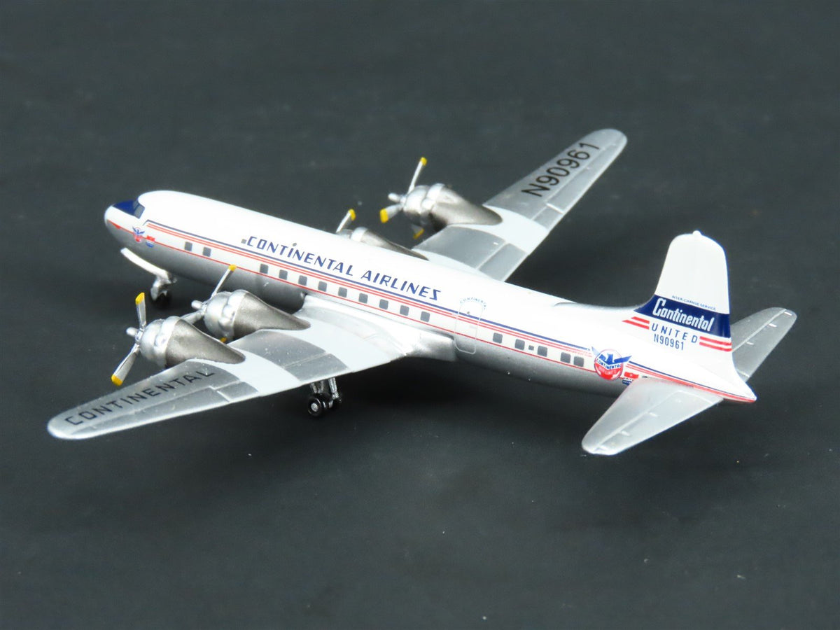 1:400 Aero Classics Die-Cast Continental McDonnell Douglas DC-6B Airliner N90961
