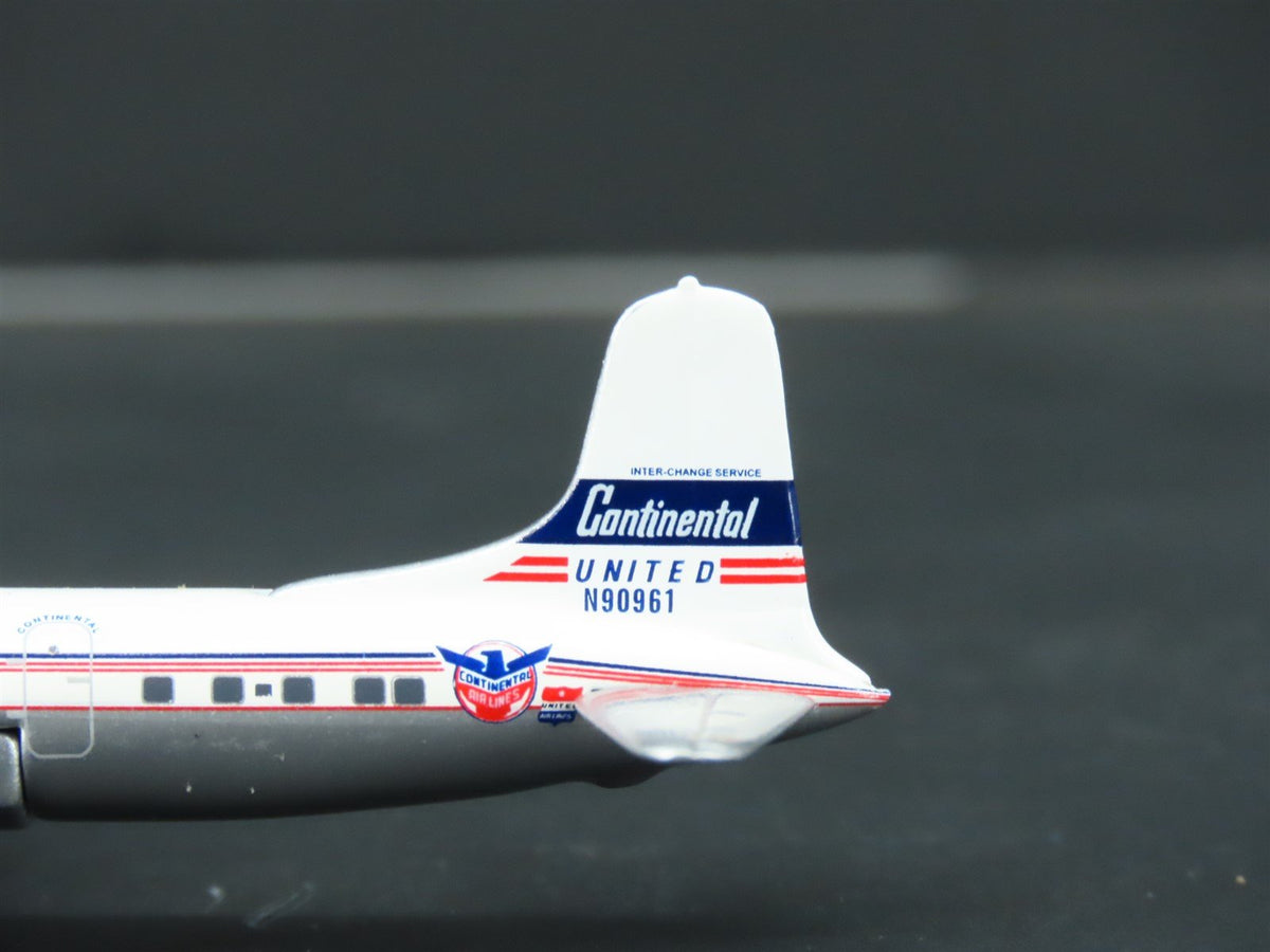 1:400 Aero Classics Die-Cast Continental McDonnell Douglas DC-6B Airliner N90961