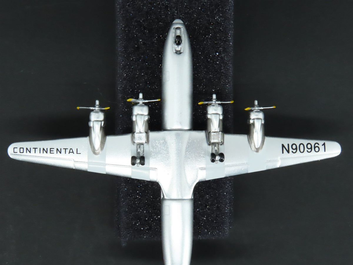 1:400 Aero Classics Die-Cast Continental McDonnell Douglas DC-6B Airliner N90961