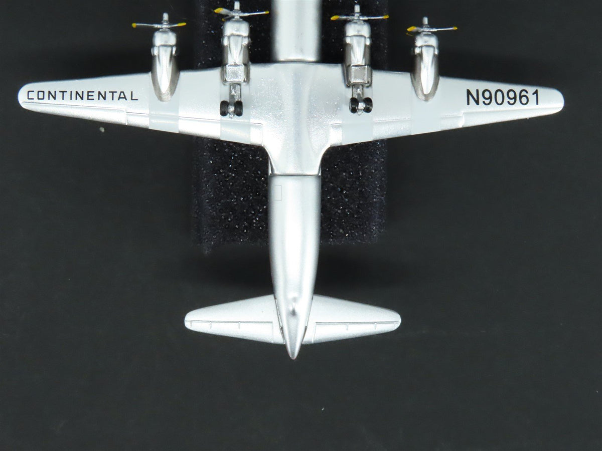 1:400 Aero Classics Die-Cast Continental McDonnell Douglas DC-6B Airliner N90961