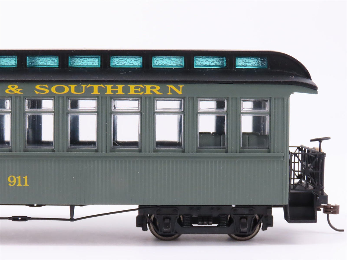 On30 Scale Bachmann 25002 C&amp;S Colorado &amp; Southern Steam Set w/ Passenger Cars