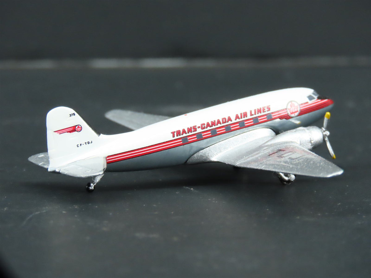 1:400 Aero Classics Die-Cast Trans Canada McDonnell Douglas DC-3 Airliner CF-TDJ