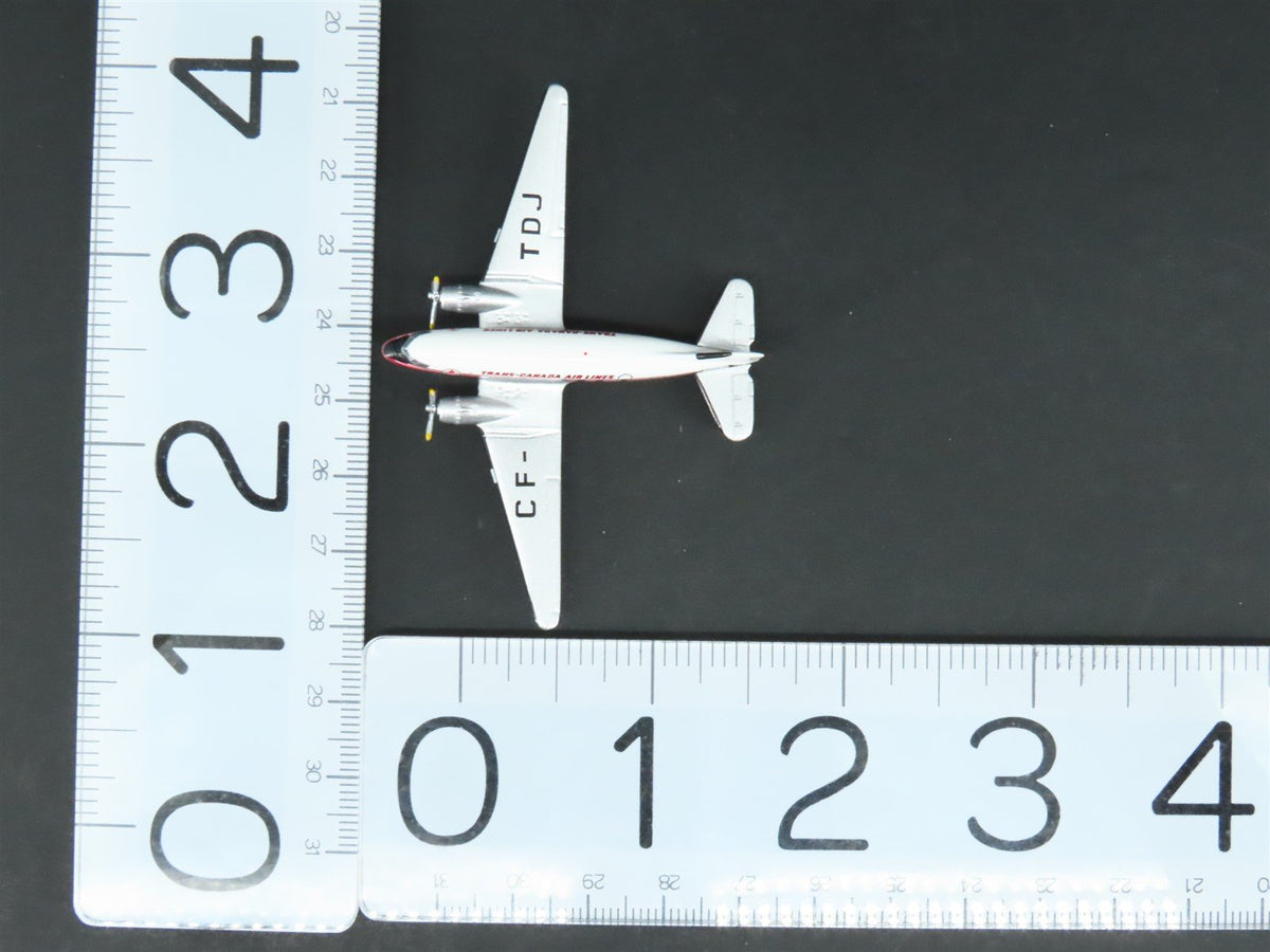 1:400 Aero Classics Die-Cast Trans Canada McDonnell Douglas DC-3 Airliner CF-TDJ