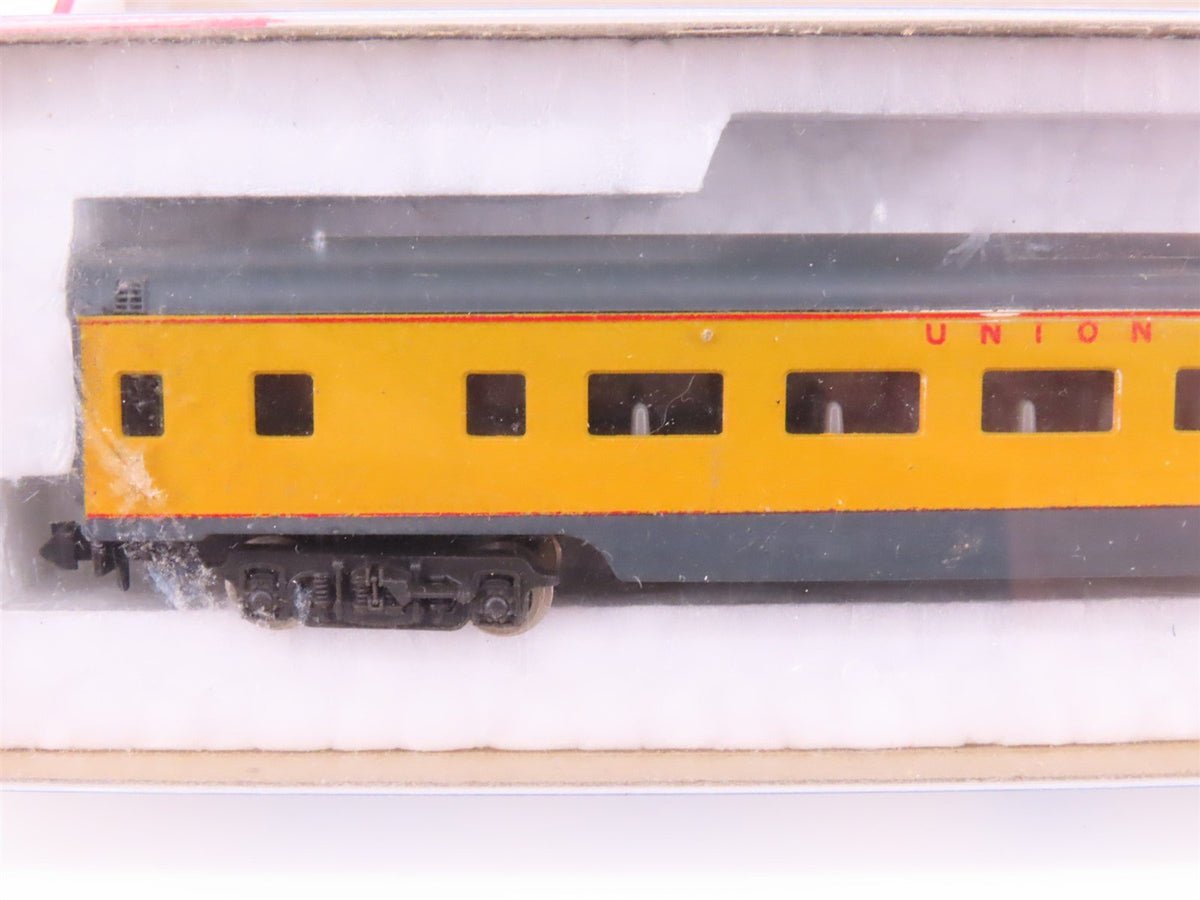 LOT of 3 N Scale Con-Cor UP Union Pacific Passenger Cars