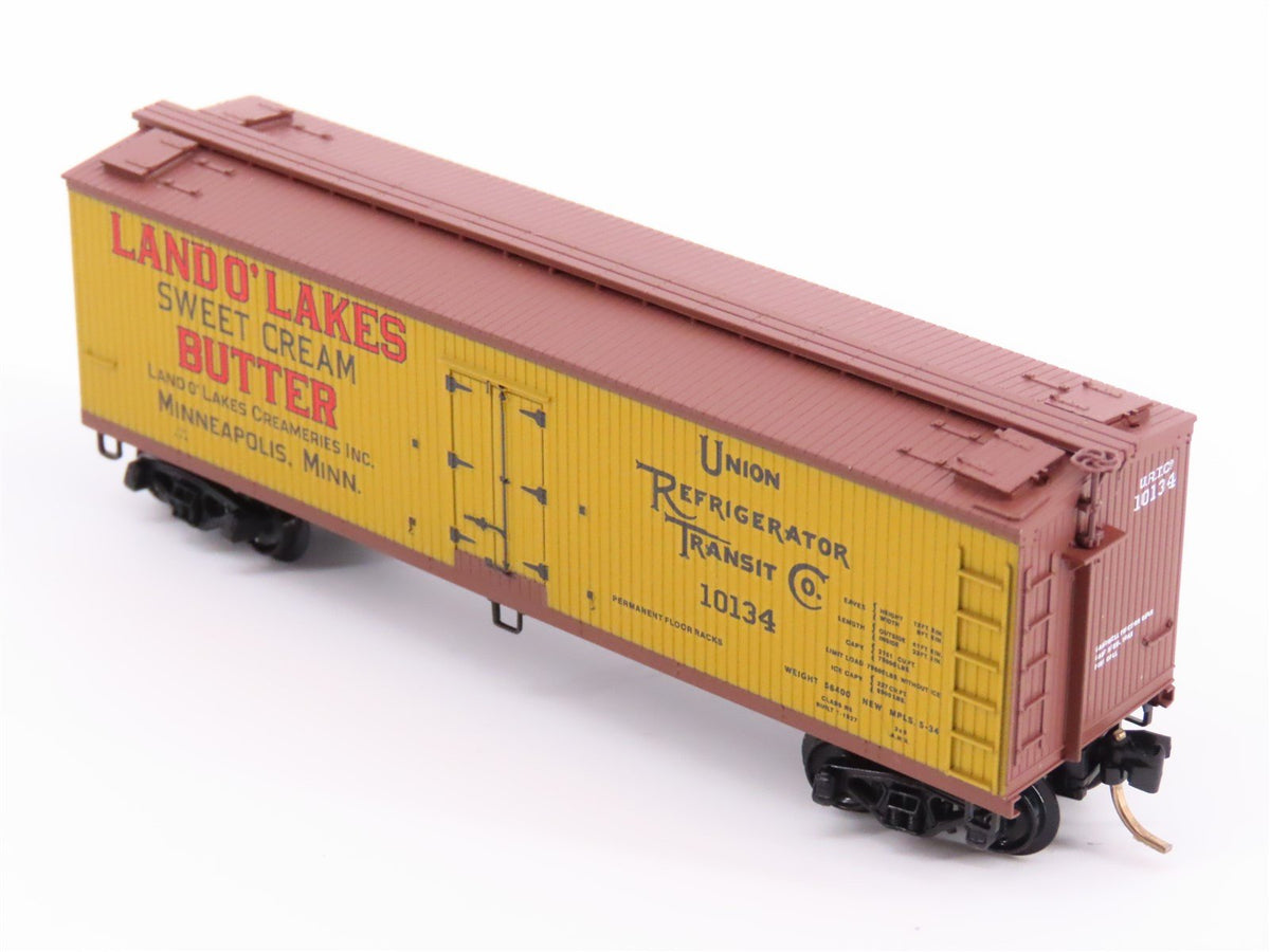 N Scale Micro-Trains MTL 49470 URTC Land O&#39; Lakes 40&#39; Wood Reefer #10134