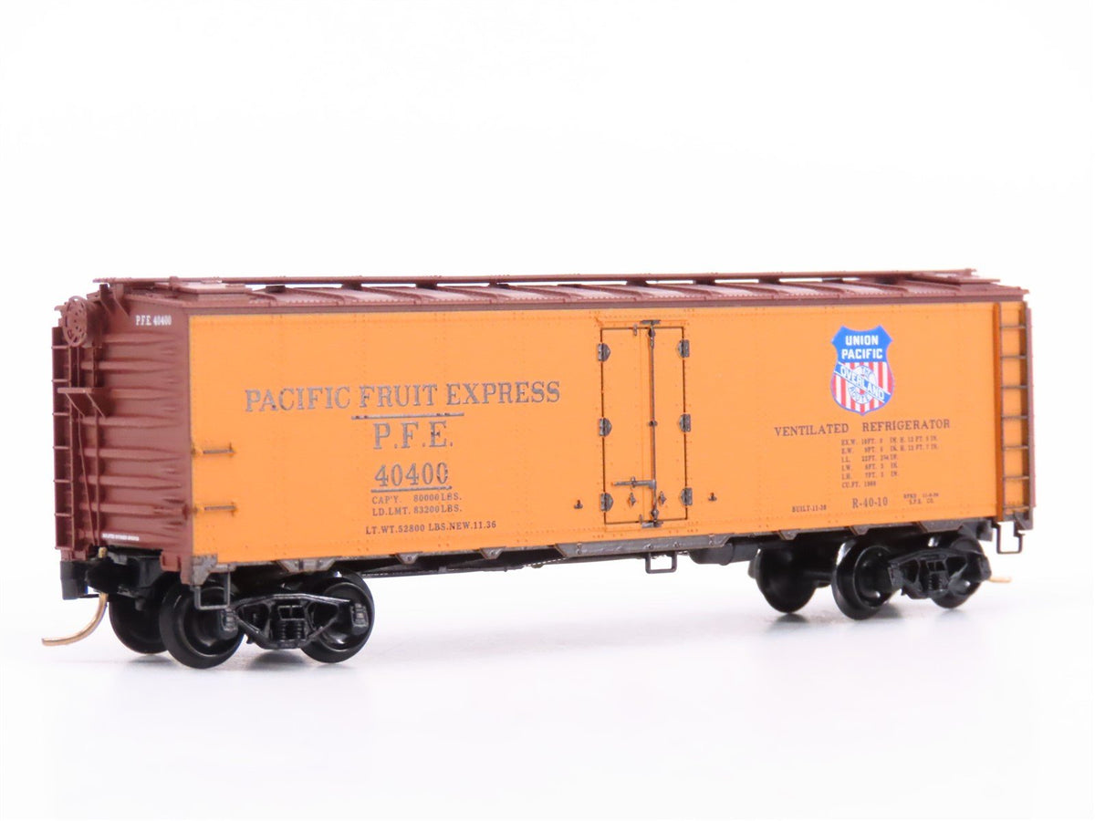 N Scale Micro-Trains MTL 59010 SP UP PFE Pacific Fruit Express 40&#39; Reefer #40400