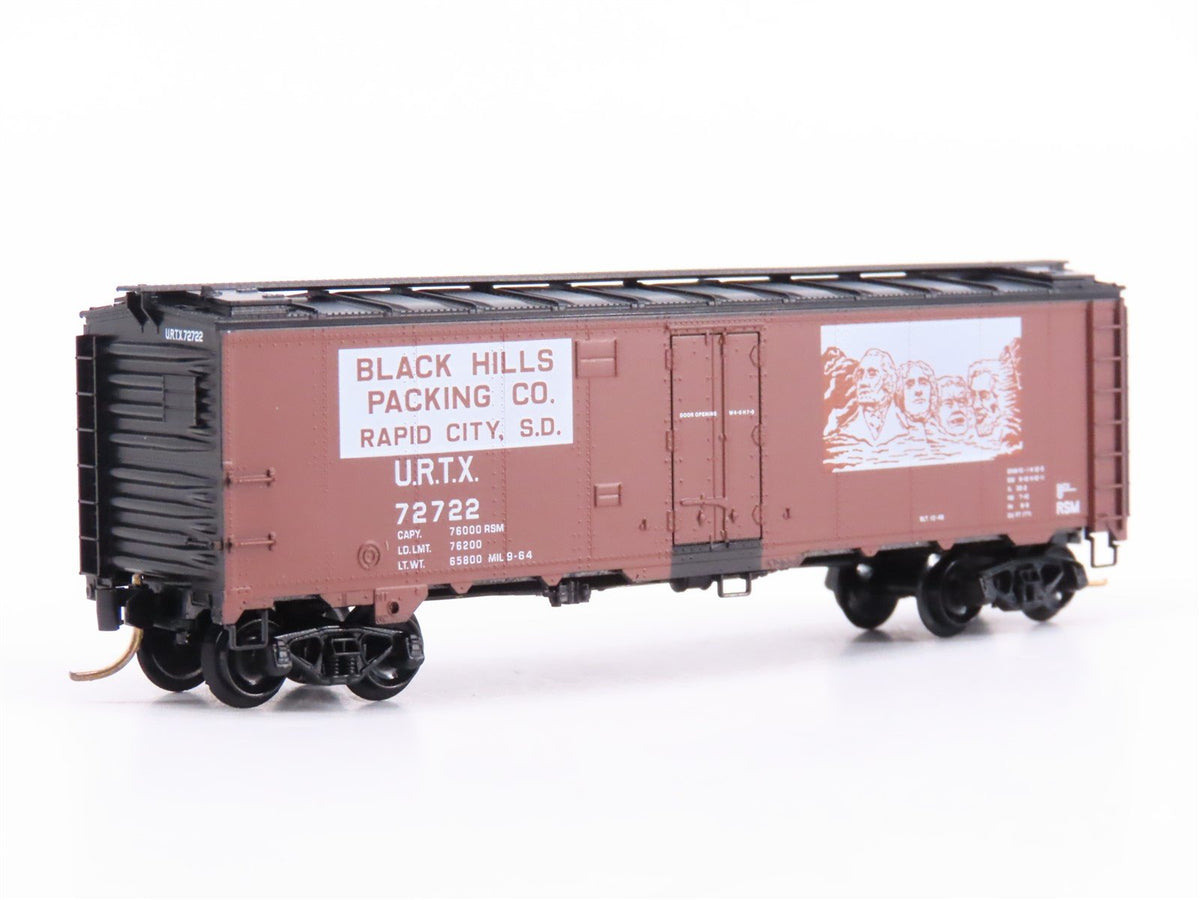 N Scale Micro-Trains MTL 59530 URTX Black Hills Packing Co 40&#39; Reefer #72722