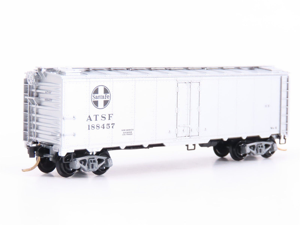 N Scale Micro-Trains MTL 59030 ATSF Santa Fe 40&#39; Steel Side Reefer #188457