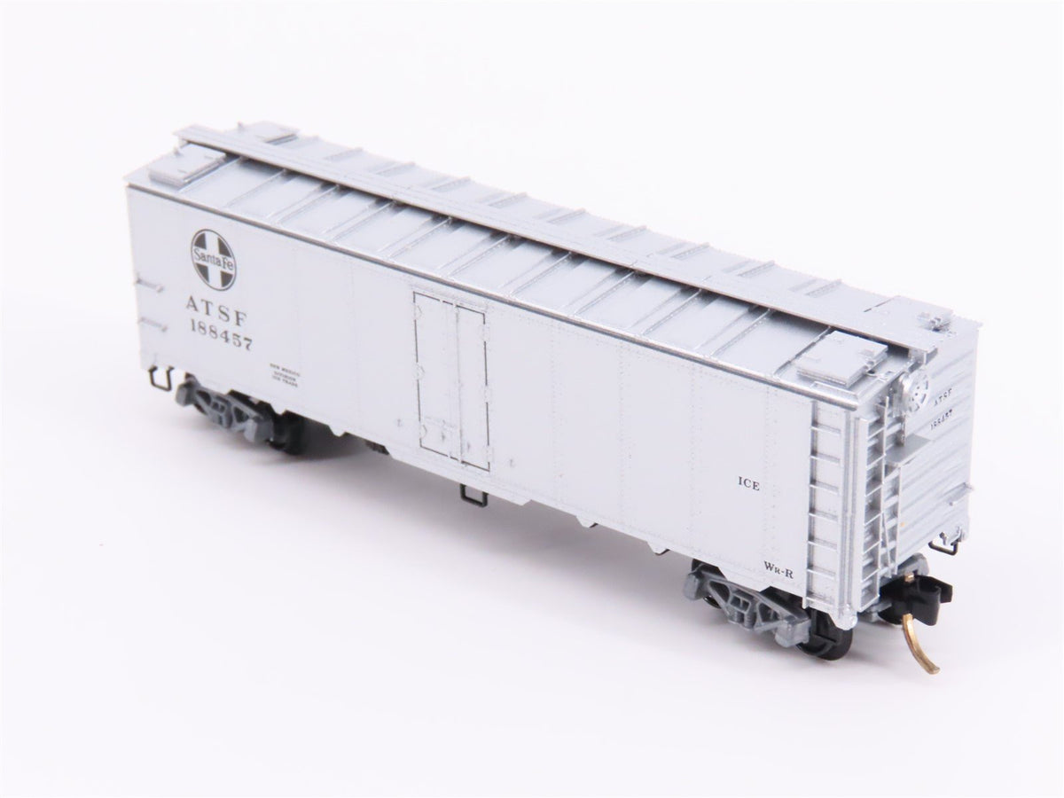 N Scale Micro-Trains MTL 59030 ATSF Santa Fe 40&#39; Steel Ice Reefer #188457